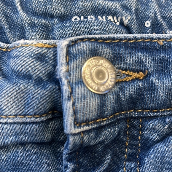 COPY - Old Navy OG Loose High Rise Ripped Jeans - Picture 3 of 4